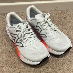 New Balance Women's 880 fresh foam